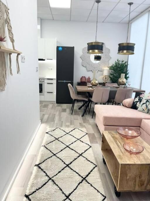 Pb En Pleno Centro De Apartment Alcoy